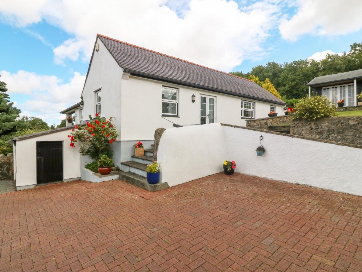 Villa Bwthyn Clai Llangefni Exterior foto